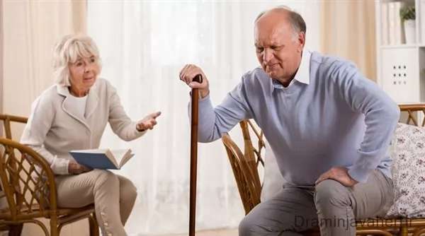زانو درد شدید در سالمندان